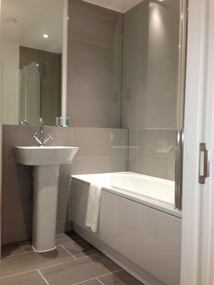 Max Serviced Apartments Commercial Road ロンドン エクステリア 写真